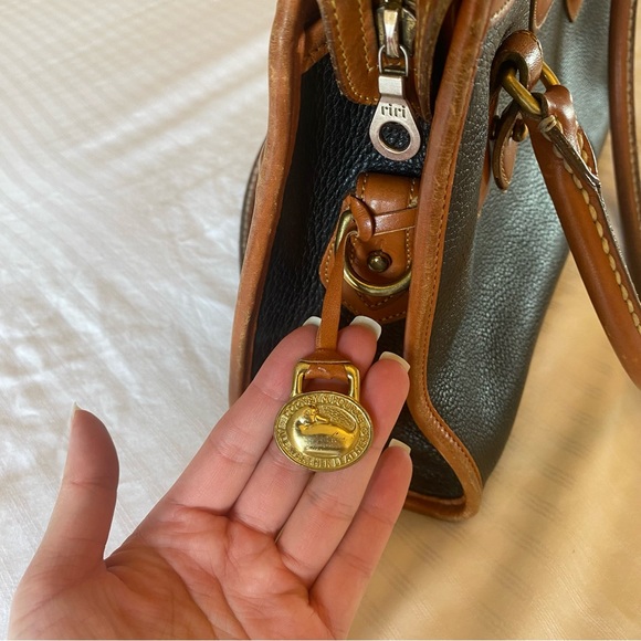 Vintage Dooney and Bourke All Weather Leather Structured Handbag - Picture 9 of 9